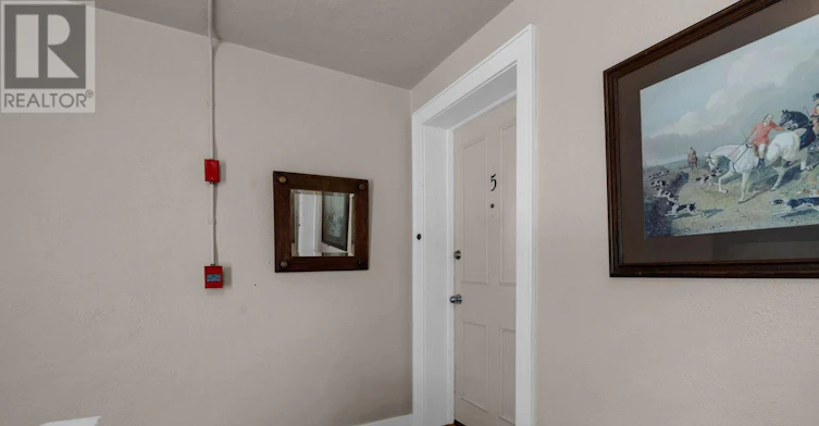5-101 Clapperton Street, Barrie, ON, L4M 3G1 - 2