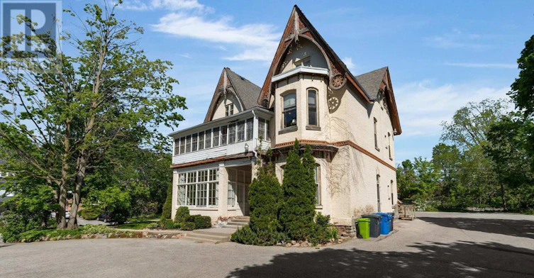 5-101 Clapperton Street, Barrie, ON, L4M 3G1