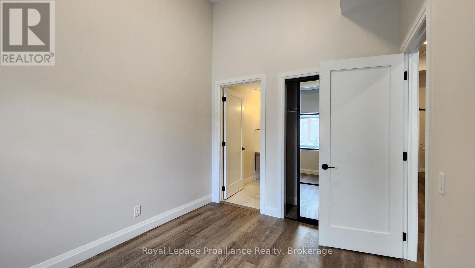4-261 Front Street, Belleville, ON, K8N 2Z6 - 15