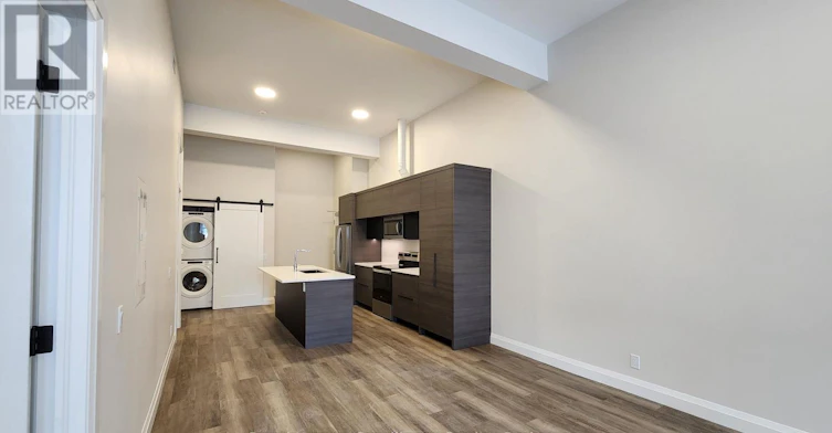 4-261 Front Street, Belleville, ON, K8N 2Z6 - 8