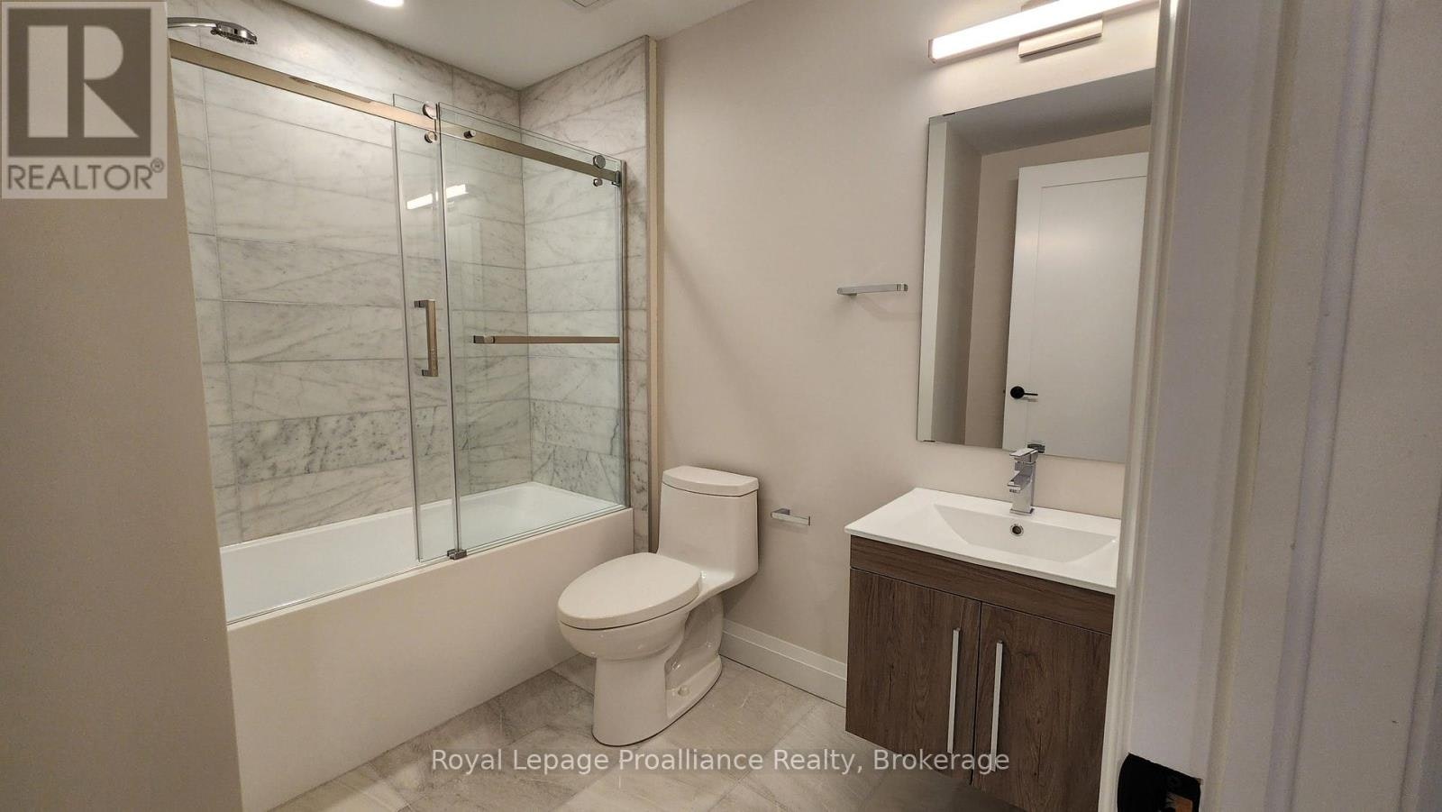 4-261 Front Street, Belleville, ON, K8N 2Z6 - 10