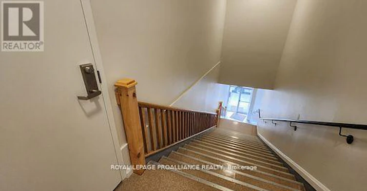 4-261 Front Street, Belleville, ON, K8N 2Z6 - 3