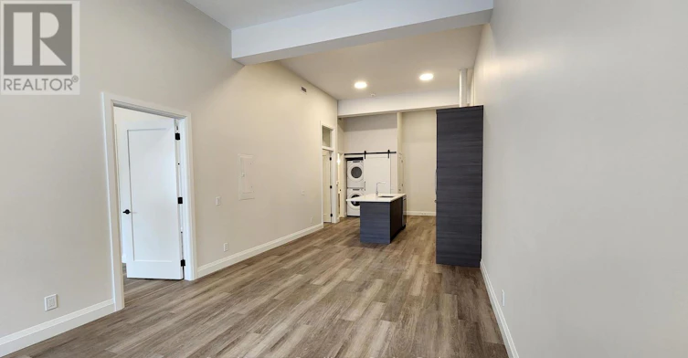 4-261 Front Street, Belleville, ON, K8N 2Z6 - 7