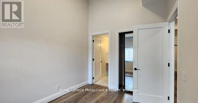 4-261 Front Street, Belleville, ON, K8N 2Z6 - 18