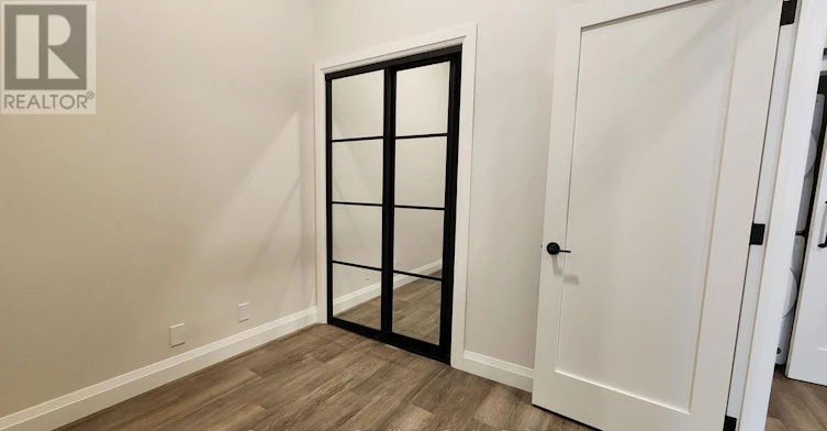 4-261 Front Street, Belleville, ON, K8N 2Z6 - 12