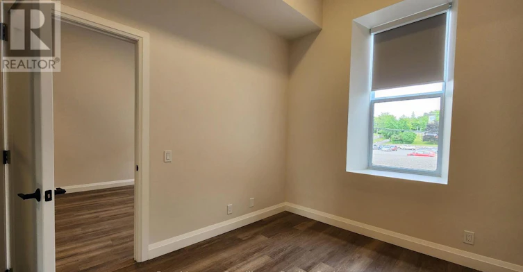 4-261 Front Street, Belleville, ON, K8N 2Z6 - 16