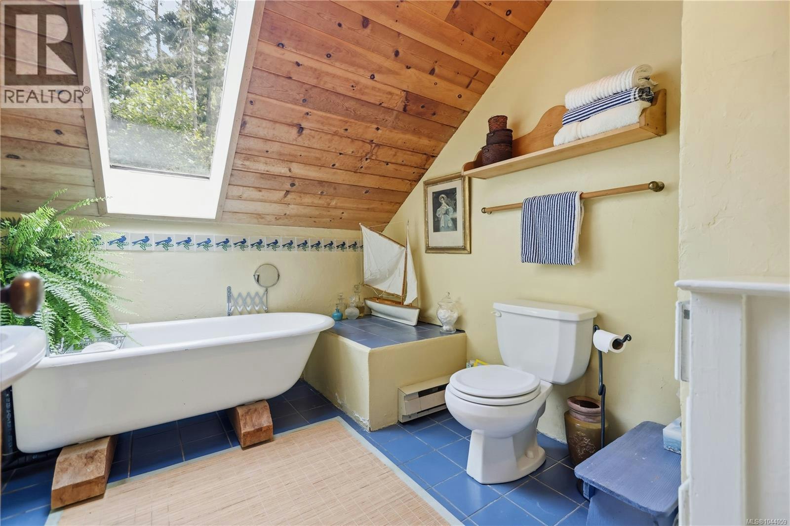 190 Mclennan Drive, Salt Spring Island, BC, V8K 1X2 - 46