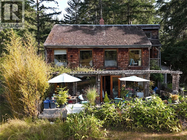 190 Mclennan Drive, Salt Spring Island, BC, V8K 1X2