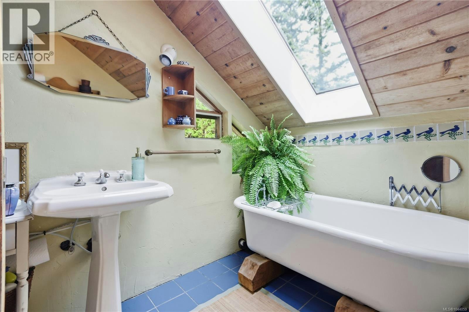 190 Mclennan Drive, Salt Spring Island, BC, V8K 1X2 - 47