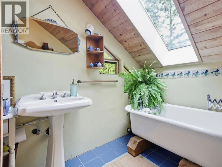 190 Mclennan Drive, Salt Spring Island, BC, V8K 1X2 - 47