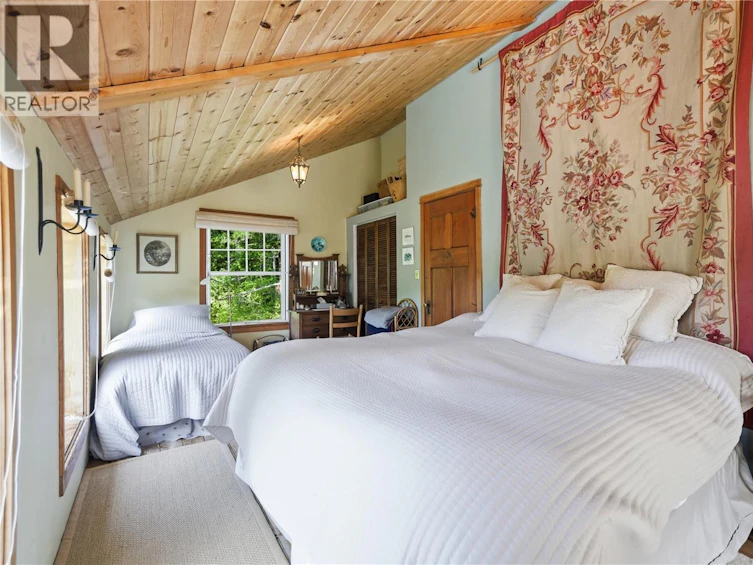 190 Mclennan Drive, Salt Spring Island, BC, V8K 1X2 - 40