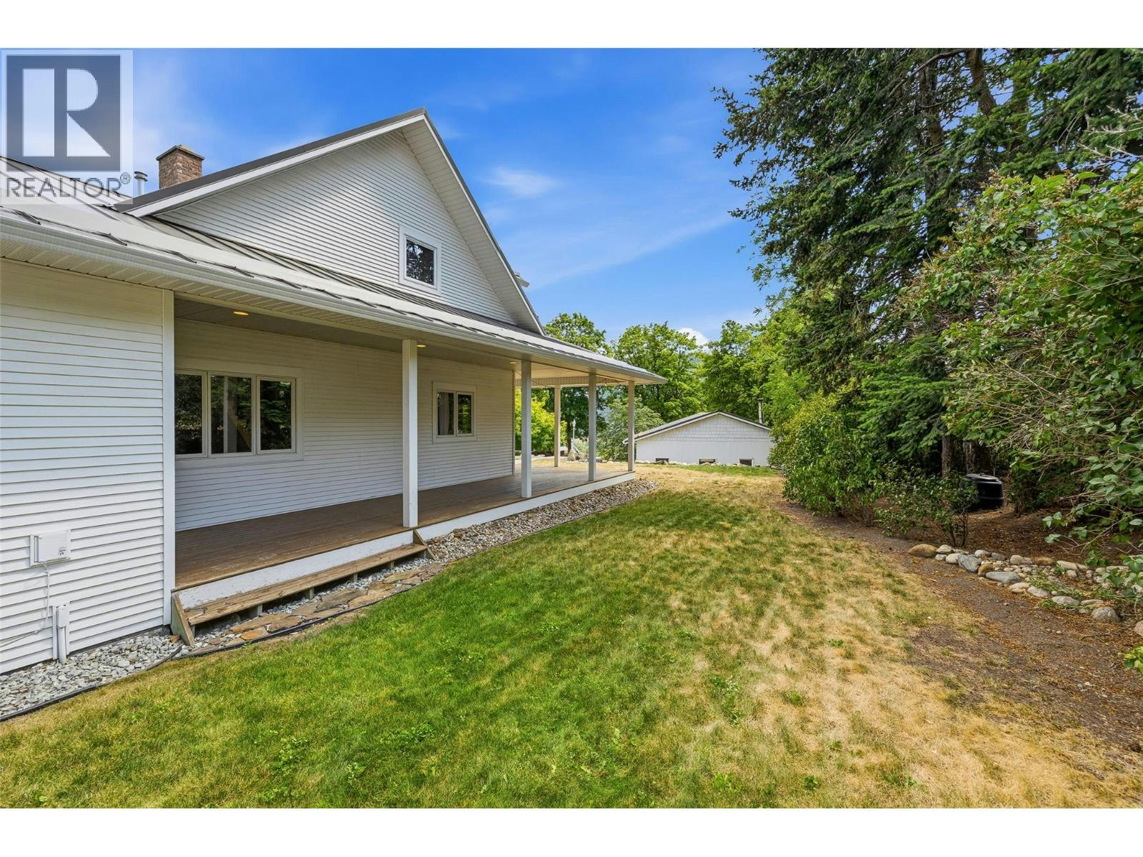10421 Warren Road, Coldstream, BC, V1B 3C5 - 35