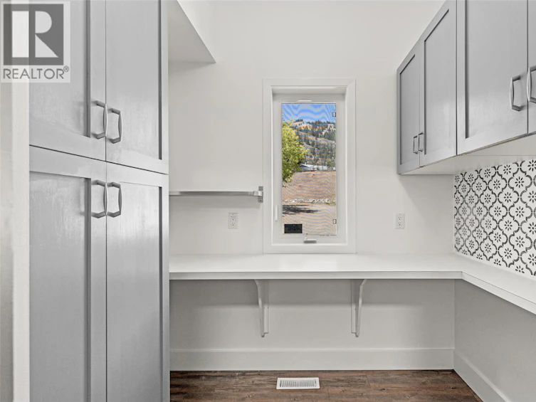 10421 Warren Road, Coldstream, BC, V1B 3C5 - 28