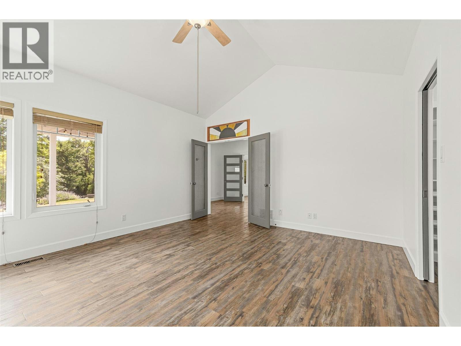 10421 Warren Road, Coldstream, BC, V1B 3C5 - 22