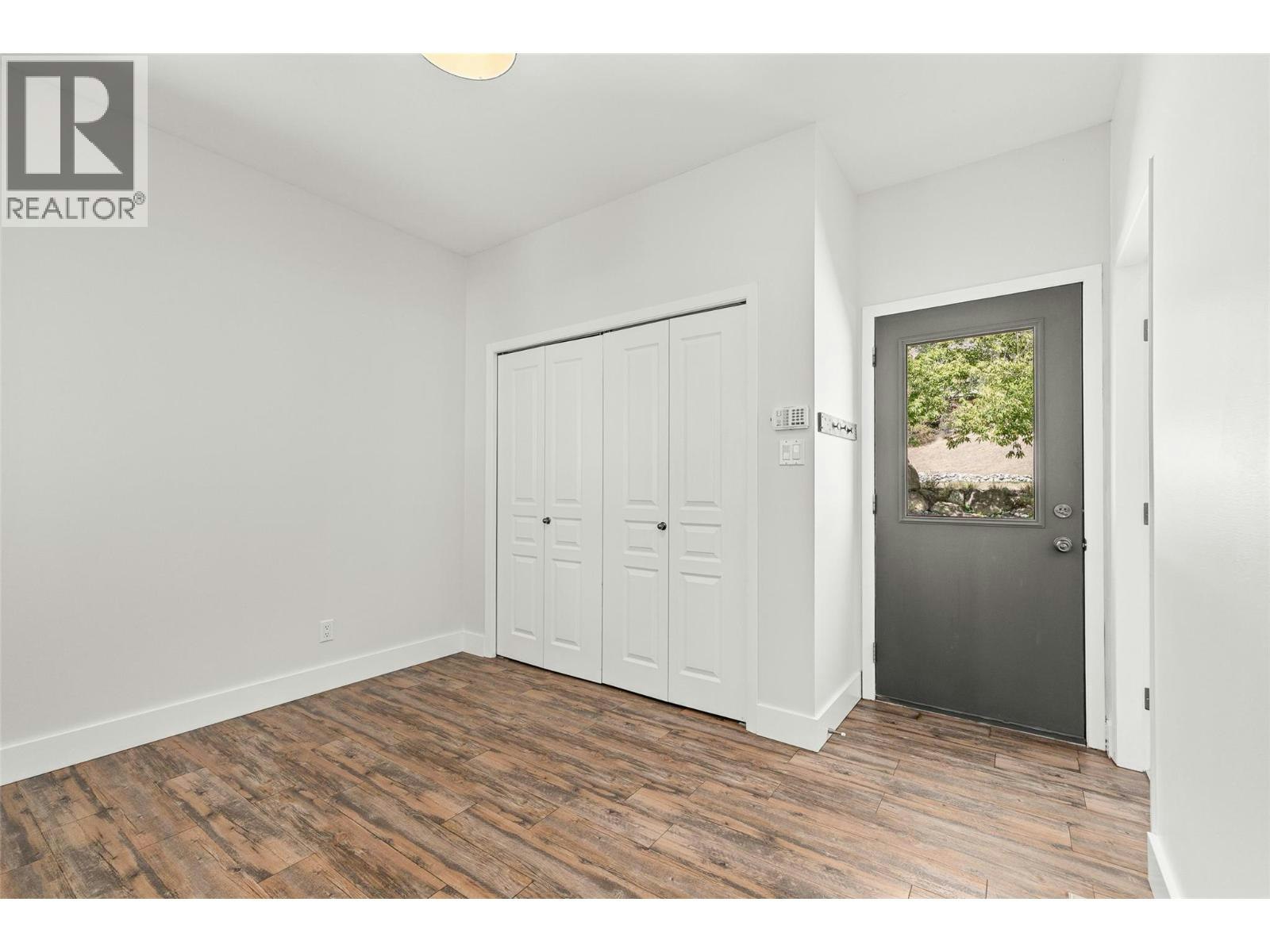 10421 Warren Road, Coldstream, BC, V1B 3C5 - 30