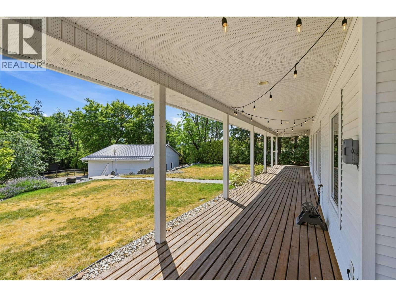 10421 Warren Road, Coldstream, BC, V1B 3C5 - 37