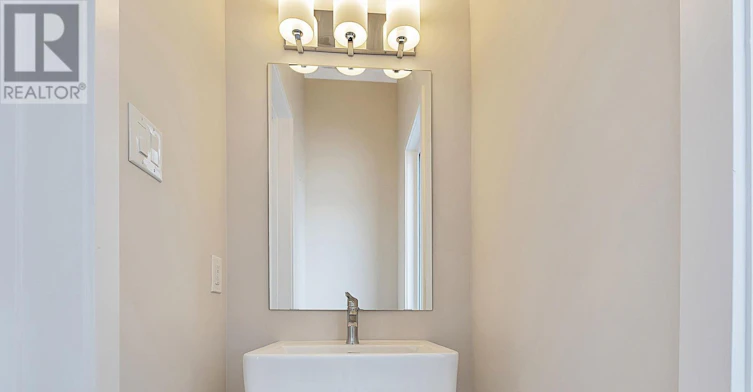 676 Expansion Road, Manotick, ON, K2J 7G3 - 4