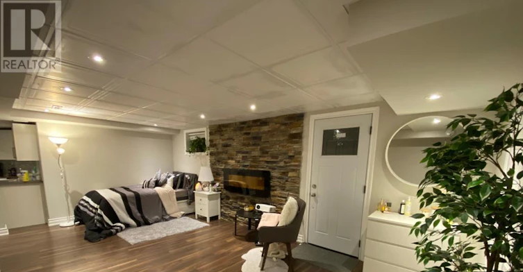 LOWER-43 Tomlin Crescent, Richmond Hill, ON, L4C 7T1