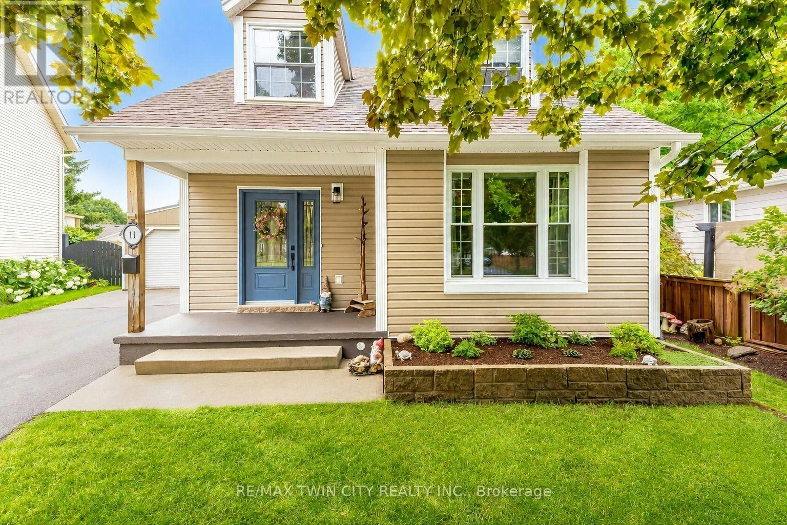 11 Nipigon Place, Kitchener, ON, N2B 3N5