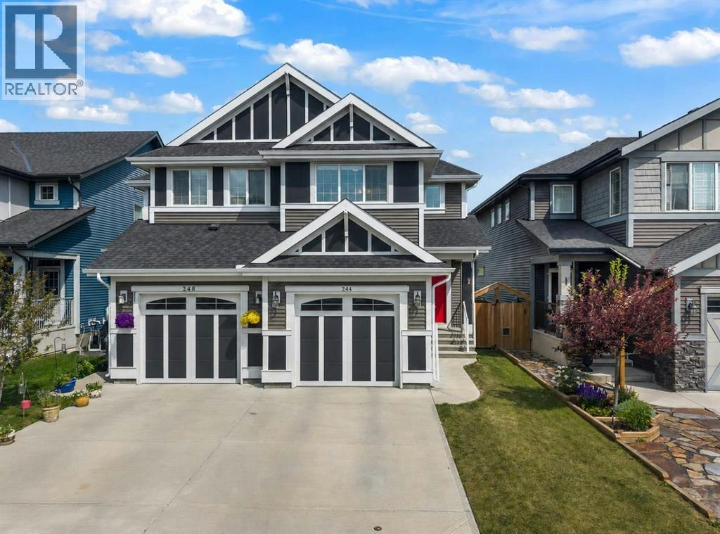 244 Sundown View, Cochrane, AB, T4C 2M8