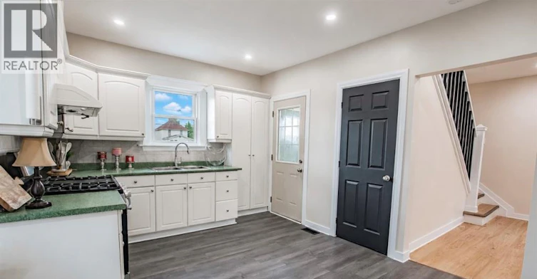 859 Pierre, Windsor, ON, N9A 2K6 - 10