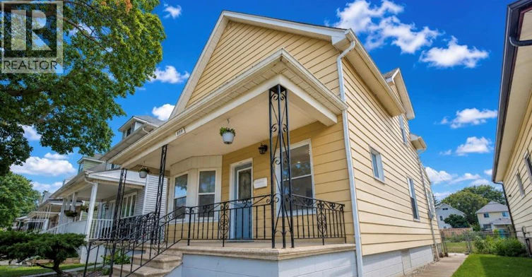 859 Pierre, Windsor, ON, N9A 2K6 - 2