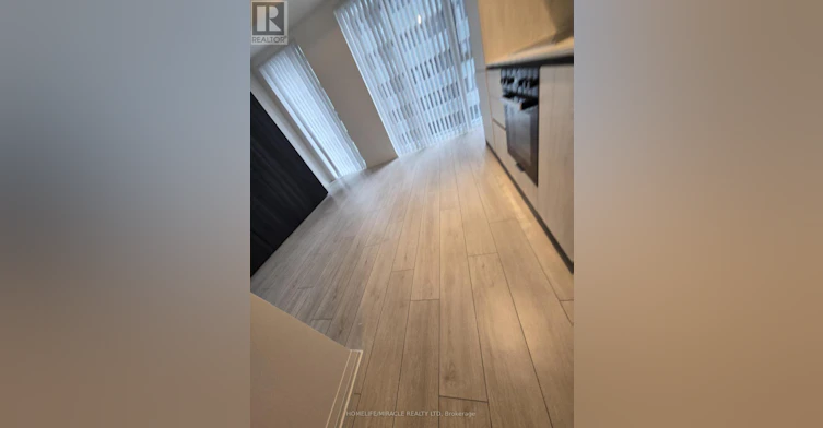 1001-400 King Street, Toronto, ON, M5V 1K2 - 8