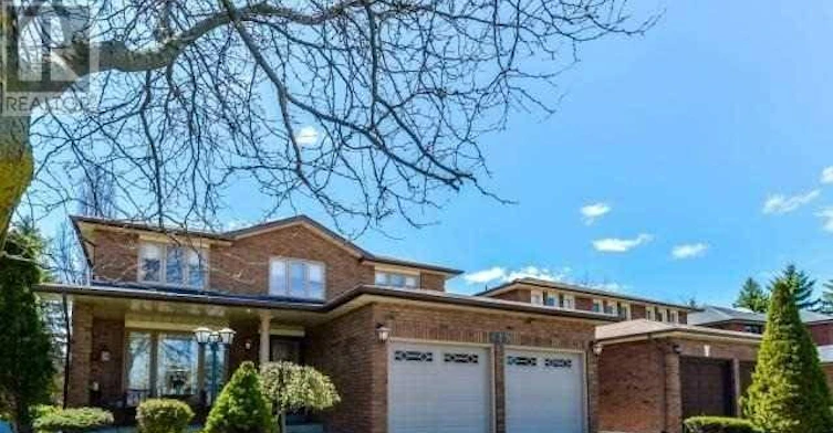 29 Carmen Crescent, Vaughan, ON, L4L 5P9