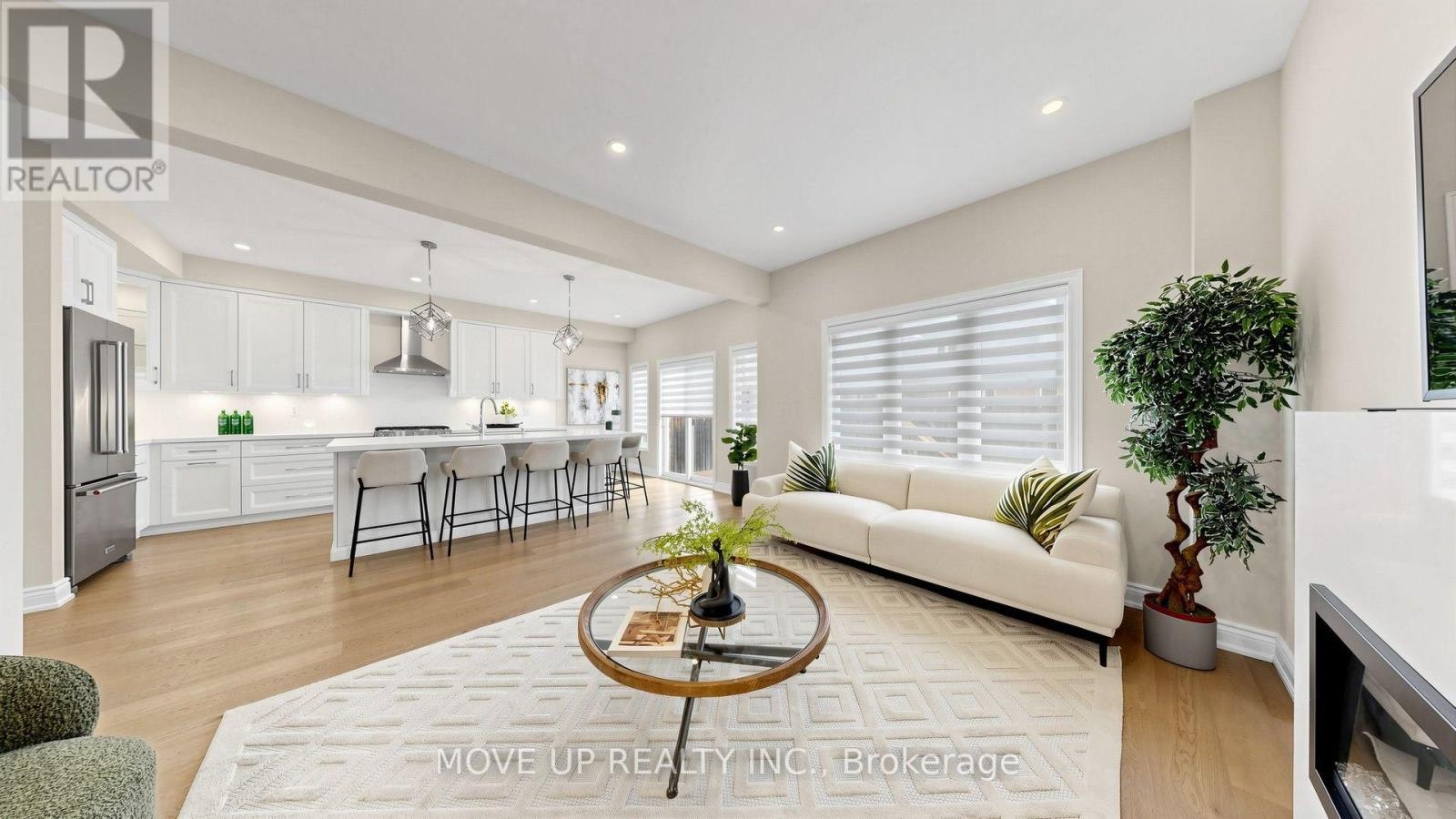 35 Lauderdale Drive, Vaughan, ON, L6A 4G8