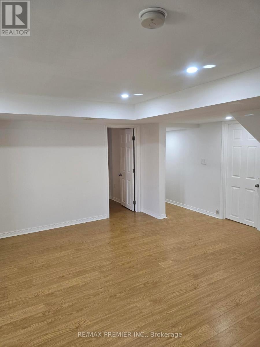 59 Fred Young Drive, Toronto, ON, M3L 0A1 - 4