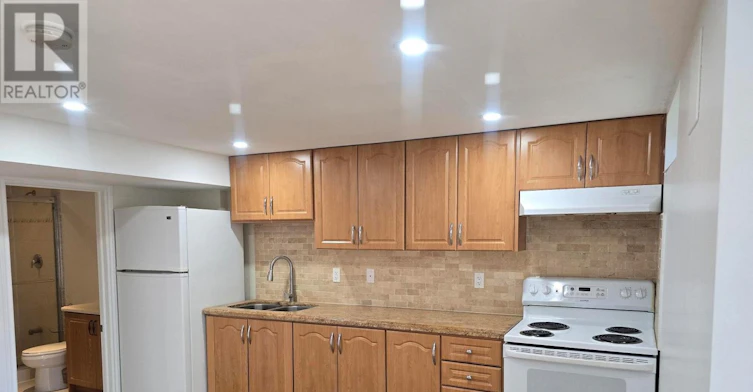 59 Fred Young Drive, Toronto, ON, M3L 0A1 - 9