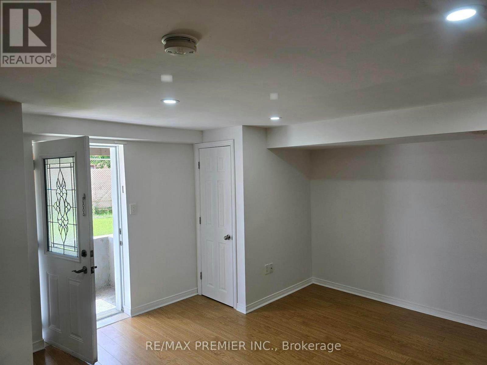 59 Fred Young Drive, Toronto, ON, M3L 0A1 - 3