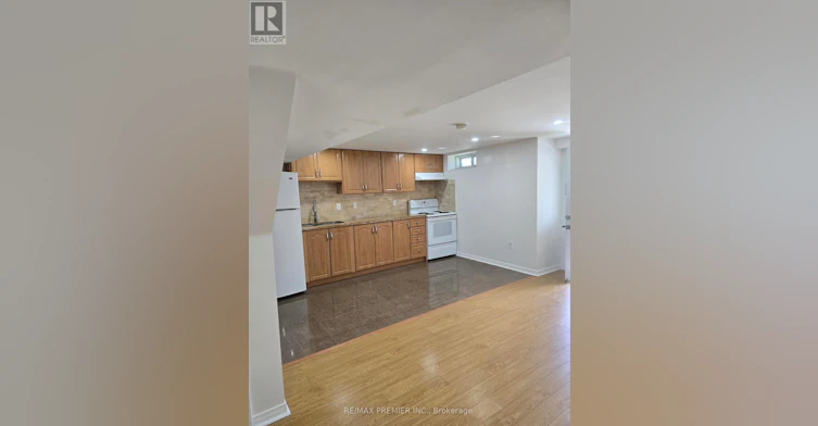 59 Fred Young Drive, Toronto, ON, M3L 0A1 - 6