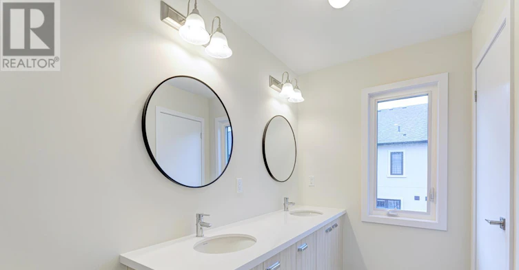 1345 Kaniv Street, Oakville, ON, L6M 5R3 - 31
