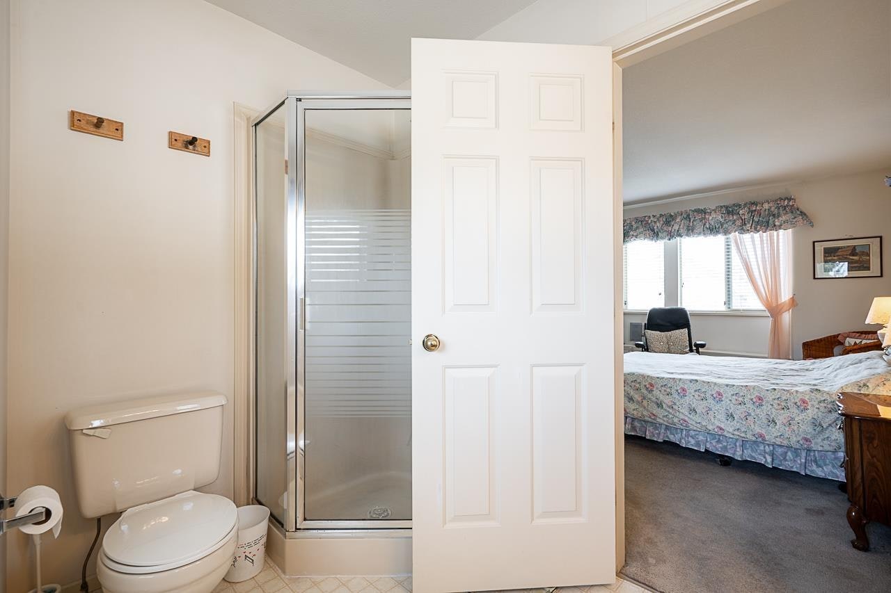 16156 94a Avenue, Surrey, BC, V4N 3A2 - 22