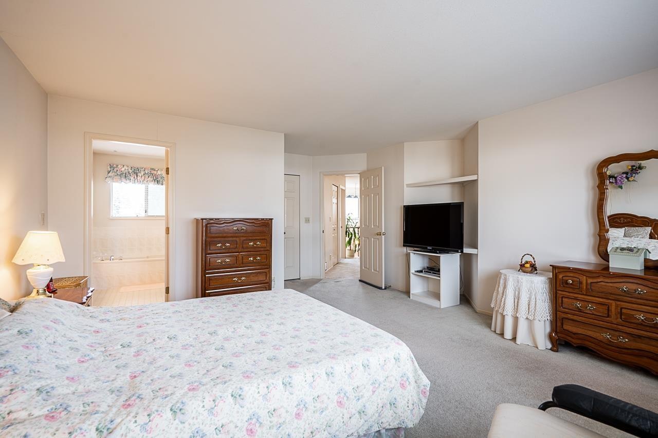 16156 94a Avenue, Surrey, BC, V4N 3A2 - 21