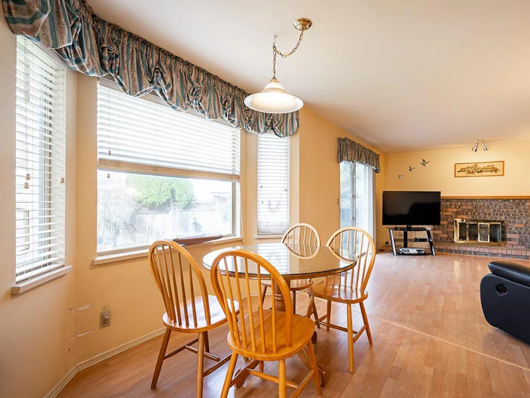 16156 94a Avenue, Surrey, BC, V4N 3A2 - 13
