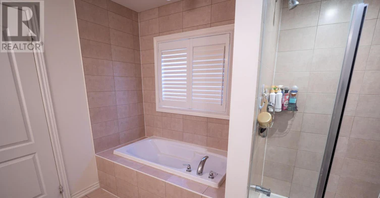 1528 Chretien Street, Milton, ON, L9E 1H2 - 27