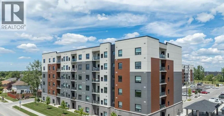 403-4785 Walker Road, Windsor, ON, N9G 0E3