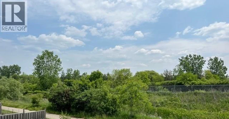 300 Countrystone Crescent, Kitchener, ON, N2N 3S2 - 4