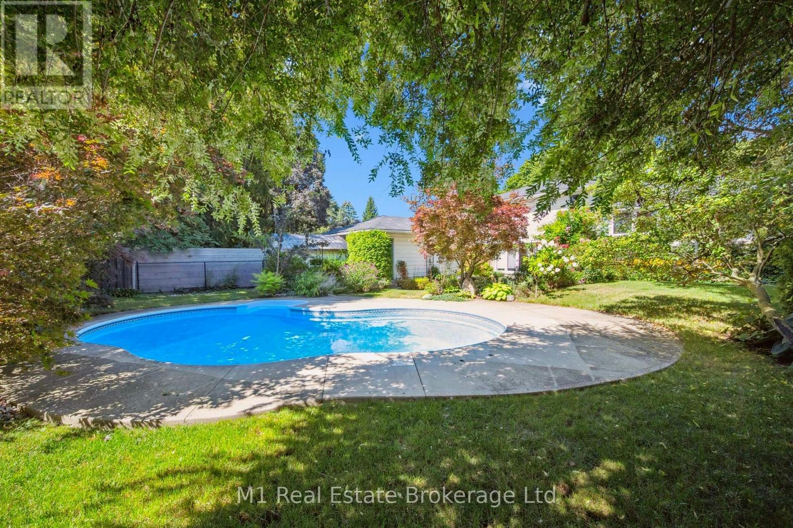 21 Gladstone Avenue, Guelph, ON, N1E 1L7