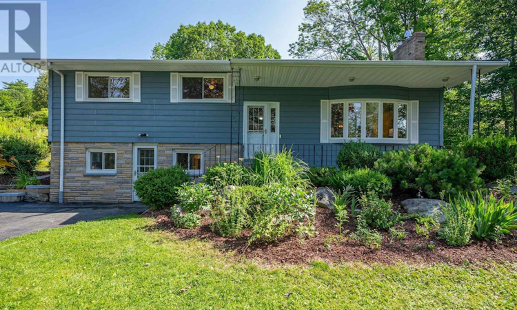 2132 Waverley Road