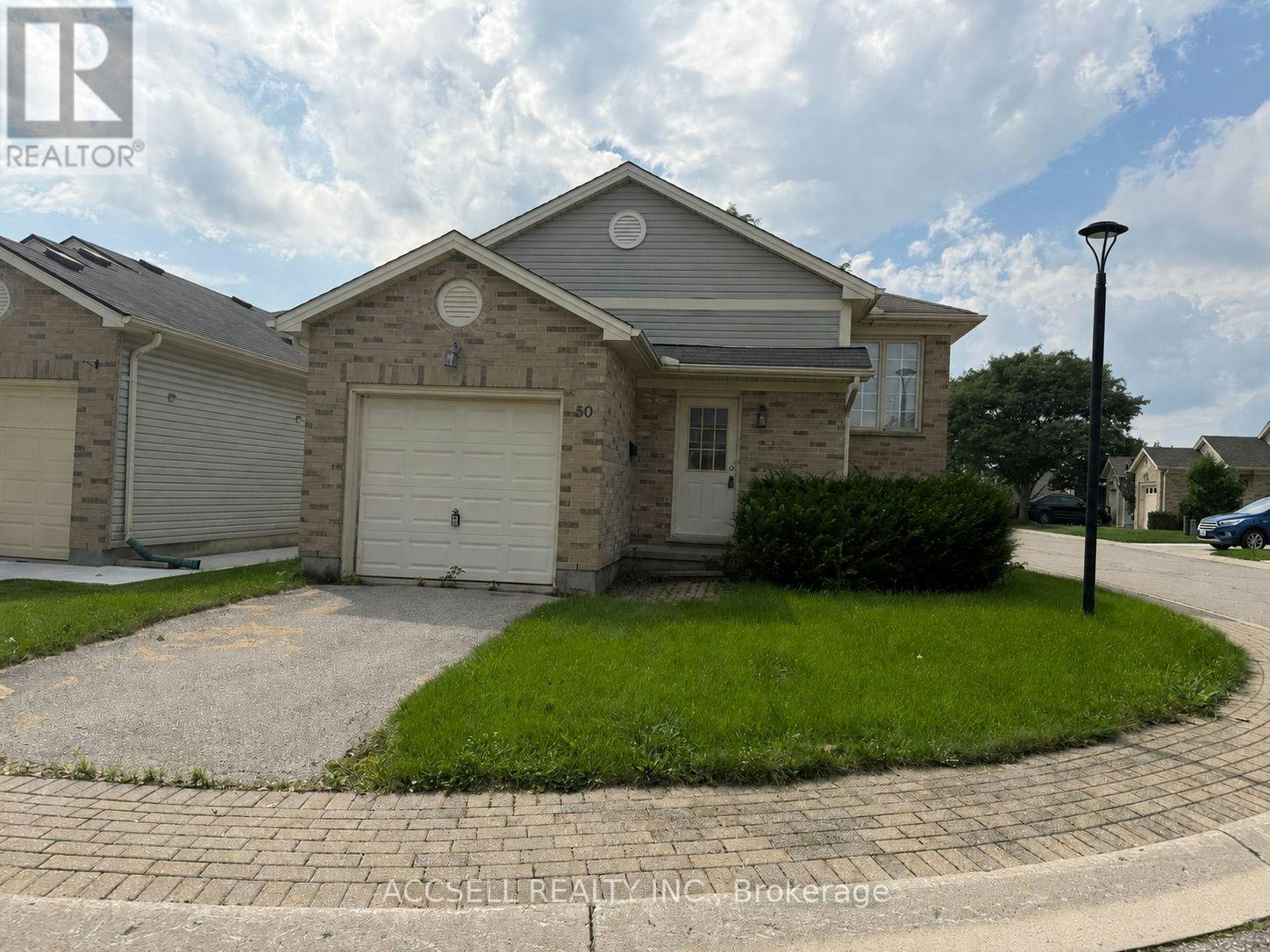 50-325 Lighthouse Road, London, ON, N6M 1H8