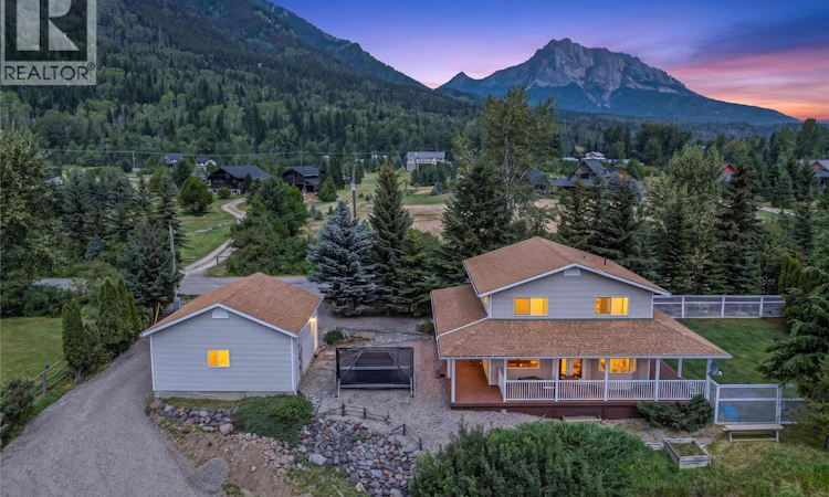 6152 Cunliffe Road Road