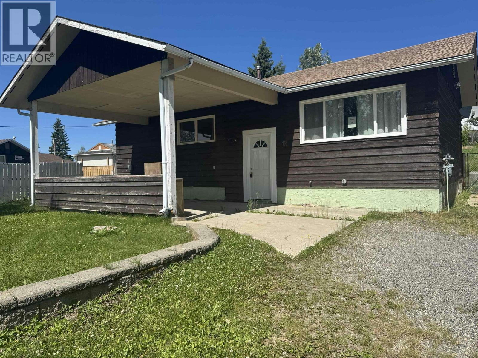 12 Ospika Crescent, Mackenzie, BC, V0J 2C0