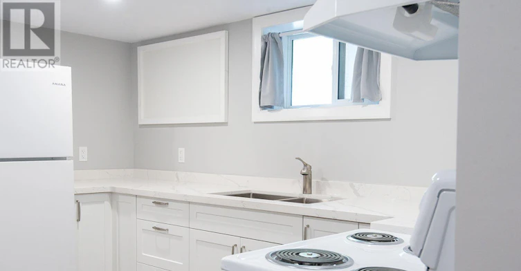 LOWER-191 Russell Avenue, St. Catharines, ON, L2R 1W9 - 8