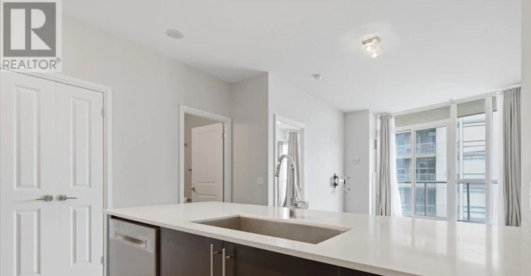 1706-530 St Clair Avenue W, Toronto, ON, M6C 0A2 - 15
