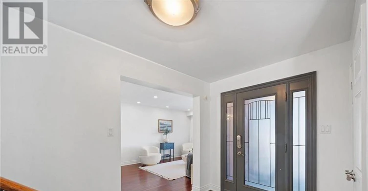 UPPER-1550 Woodeden Drive, Mississauga, ON, L5H 2V3 - 2