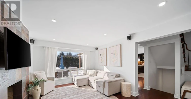UPPER-1550 Woodeden Drive, Mississauga, ON, L5H 2V3 - 8