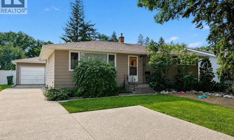 85 Bobolink Bay